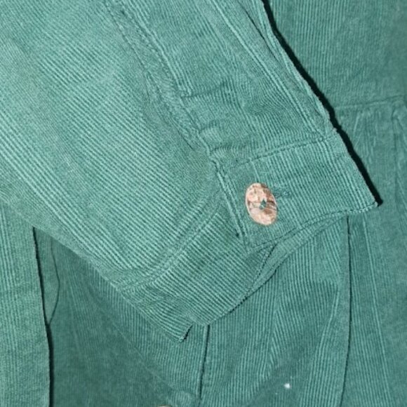 kleen Green Cordoroy Button Down Long Sleeve with Peplum Waist Shirt Size Medium - Picture 4 of 6
